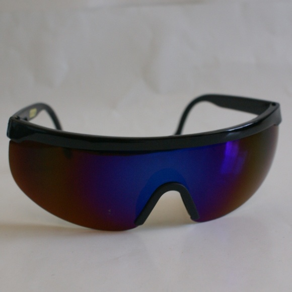 NWT TruVintage 90's Ravon sports blade wrap sunglasses w/true blue blocker lens - Picture 1 of 4
